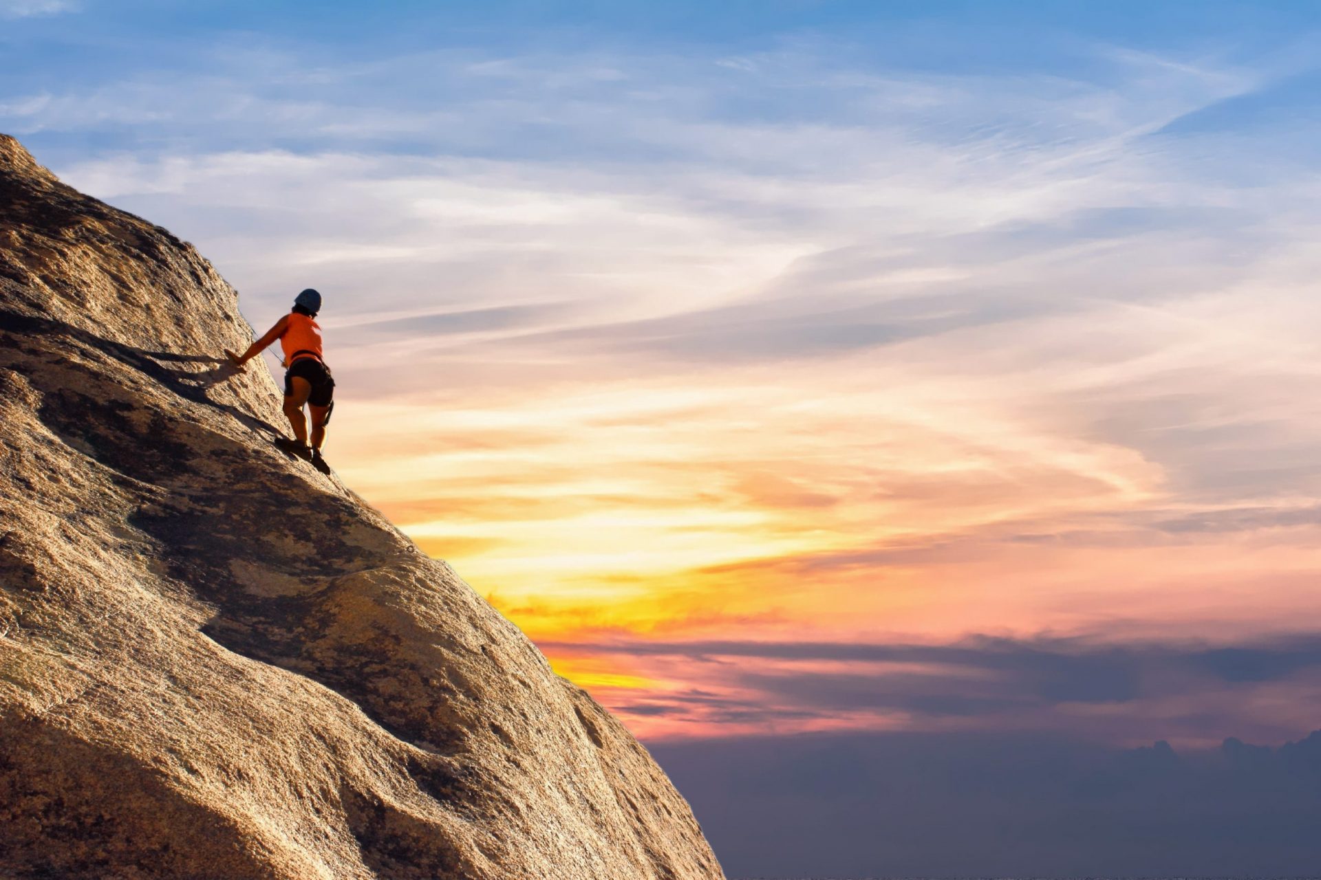 Vous aimez les sensations fortes ? Vous aimez la nature, le grand air ? Vous aimez vous dépenser physiquement ? Alors l’escalade c’est le sport qu’il vous faut !