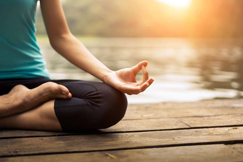 Femme au yoga