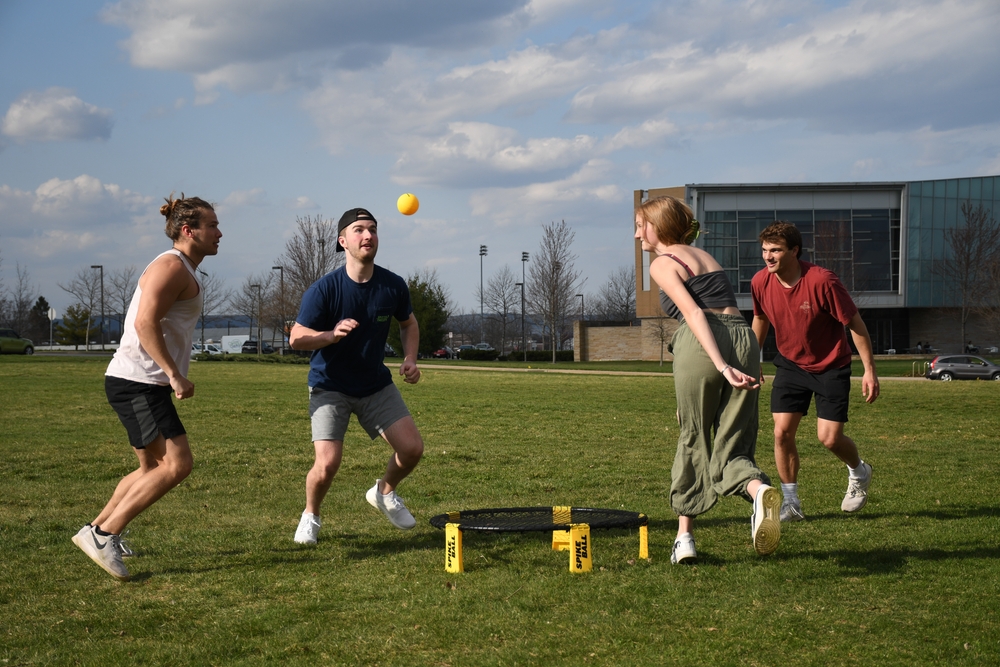 Spikeball